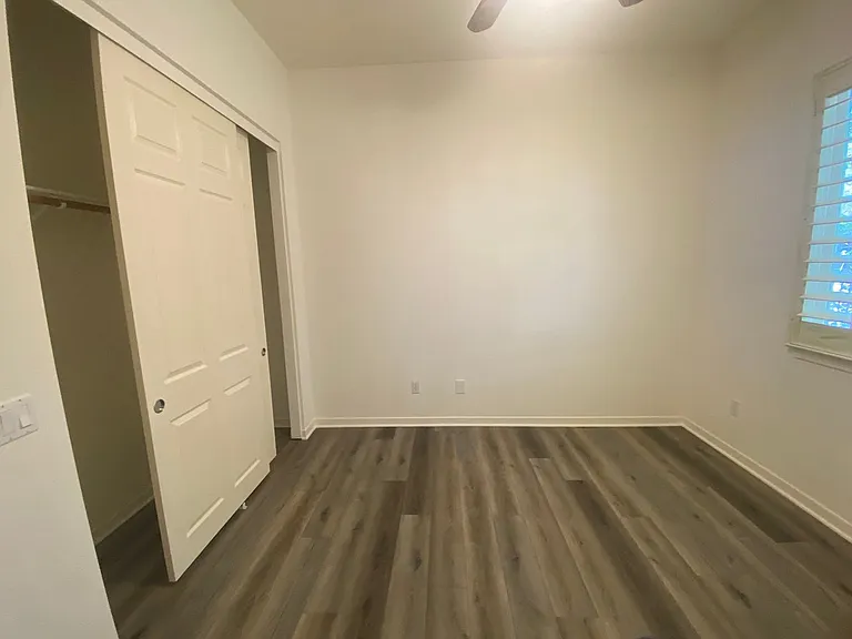 990 Clear Sky Pl — Photo 14
