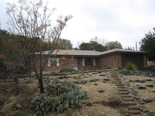 1st image of 1906 Danielle Dr