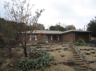 1906 Danielle Dr, Kerrville, TX 78028