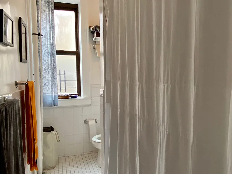 229 W 101st St #7-A — Photo 6