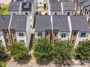 707 Schwartz St, Houston, TX 77020