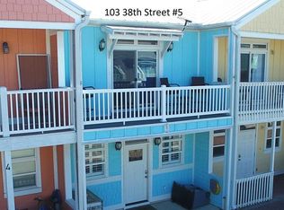 103 38th St UNIT 5, Mexico Beach, FL 32456
