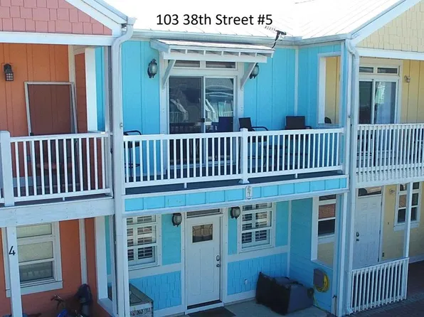 103 38th St Unit 5, Mexico Beach, FL 32456