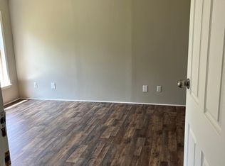 328 Avenue J, Lexington, NC 27292