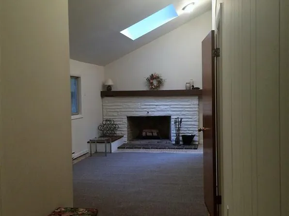 1124 Three Square Hollow Rd, Newburg, PA 17240