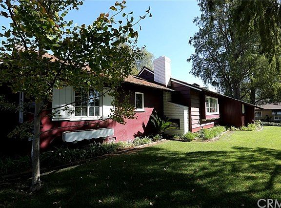 2nd image of 8119 Calmosa Ave