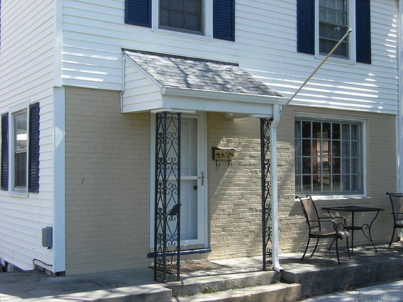 2nd image of 3007 Kennedy St NE