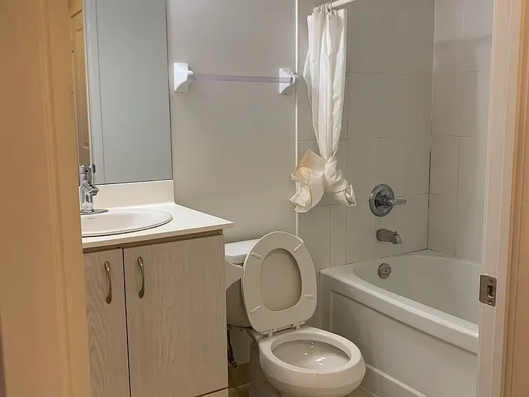 5793 Yonge St #1806 — Photo 8