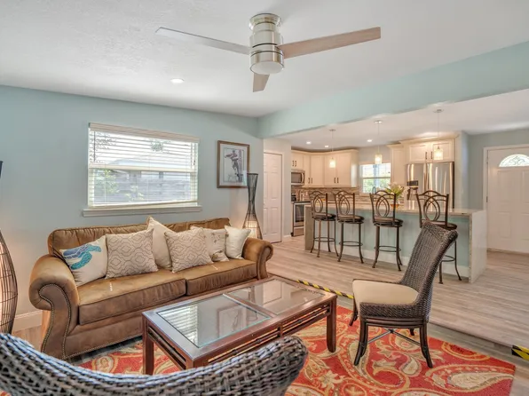 (undisclosed Address), Sarasota, FL 34231