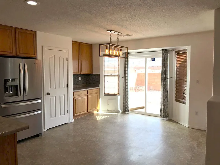 3612 Clear Creek Rd NE — Photo 7