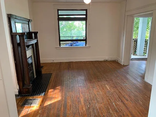 2954 W McMicken Ave — Photo 7