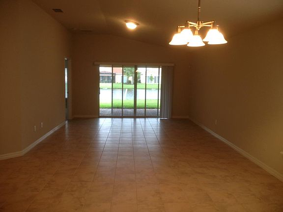 Dinning and Family rooms