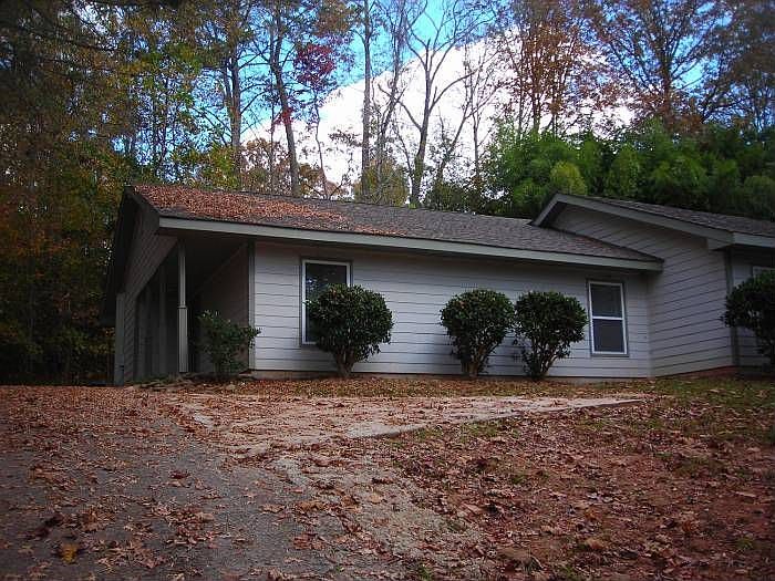 792A Happy Hollow Road