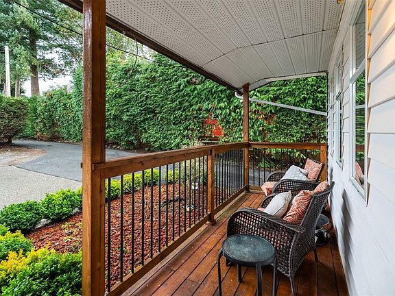 2nd image of 3990 Bow Rd