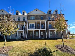 899 Duck Walk Way, Lawrenceville, GA 30046