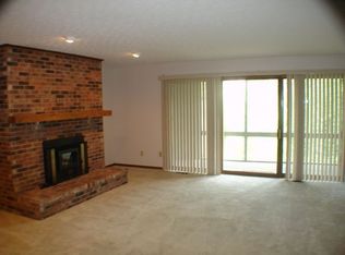 3131 Griggsview Ct, Columbus, OH 43221