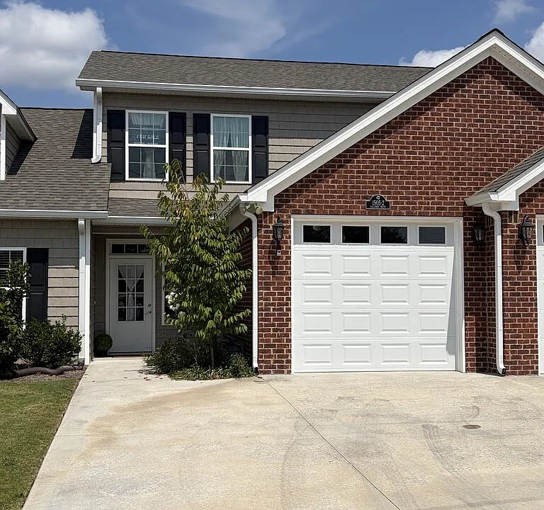 1504 Calloway Dr