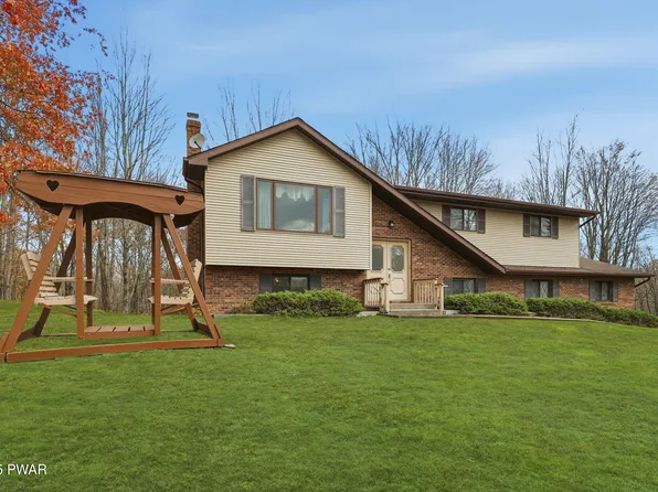 901 Goose Pond Rd, Lake Ariel, PA 18436