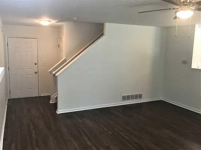 3096 Stony Hollow Ct — Photo 5