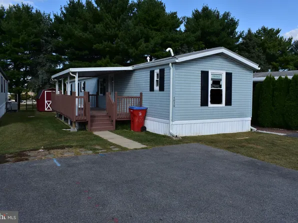 1039 Sage Ave, Reading, PA 19605