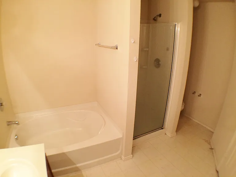 2805 Cameron Way — Photo 18