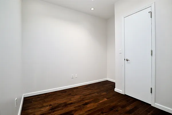 Sold by Corcoran | media 32