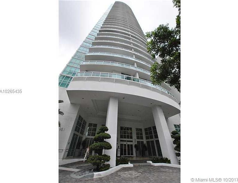1st image of 951 Brickell Ave APT 4140
