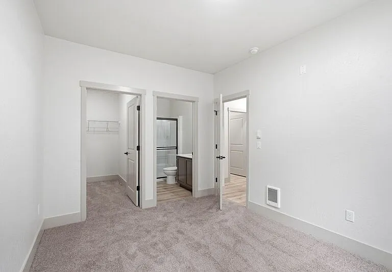 1816 N 15th St #101 — Photo 10