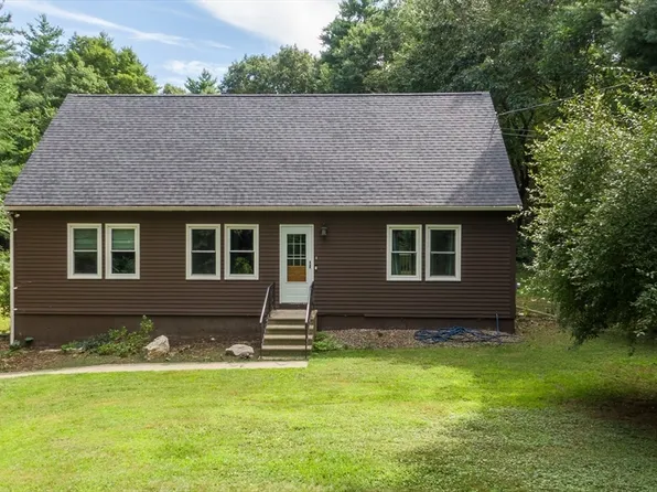 246 Torrey Rd, Southbridge, MA 01550