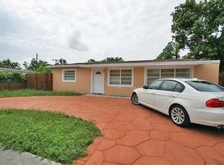6810 SW 26th Ct, Hollywood, FL 33023
