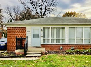 2740 Ackley Ave, Westland, MI 48186