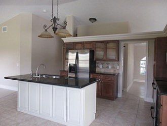 4th image of 5238 SW 27th Ave