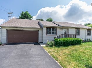 690 Gamma Rd, Walled Lake, MI 48390