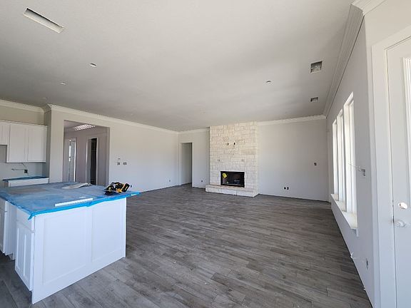 7th image of this home