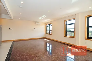 Rented by Happy 8 Realty