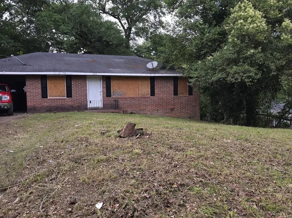 1239 W Grenada Ter, Macon, GA 31206