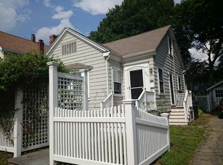 207 Willow St, West Roxbury, MA 02132