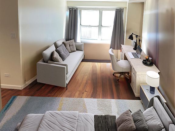 4th image of 155 W 68th St #706/7
