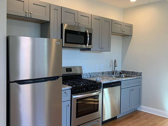 5th image of 5901 Hamilton Ave #3