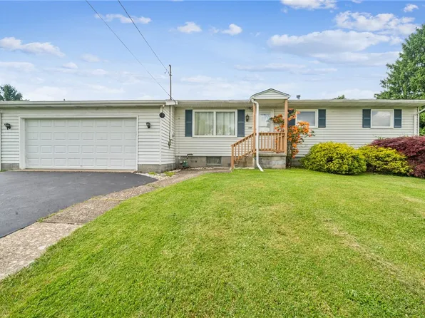 109 Bimber Ave, Beaver Falls, PA 15010