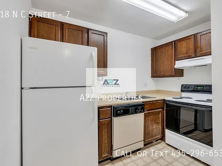318 N C St #7 — Photo 8