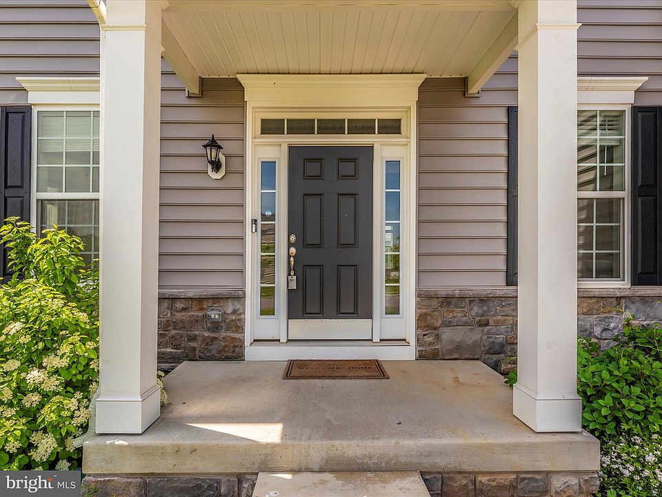 18316 Petworth Cir, Hagerstown, MD 21740 Zillow