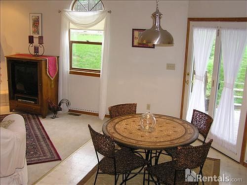 4th image of 5965 E Old Farm Cir