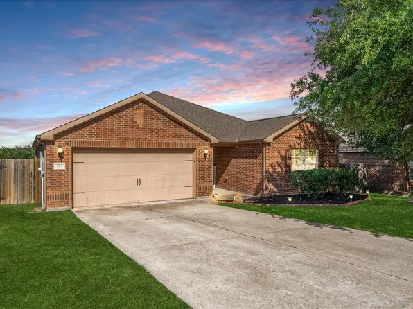 183 Dodge City Trl, Newark, TX 76071