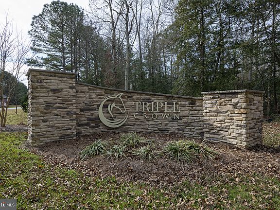 4th image of 3 Seattle Slew Ln