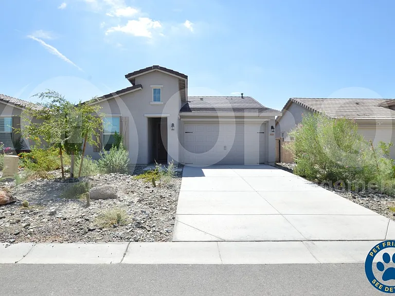 9114 S 167th Dr — Photo 1