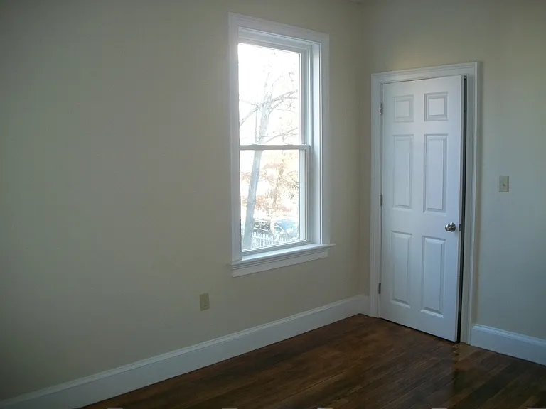 27 Putnam Ave #2 — Photo 12