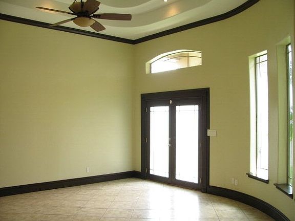 5th image of 5525 Garden View Ct