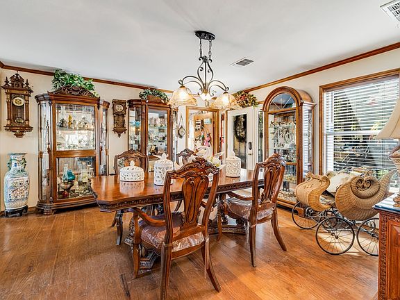 5th image of 1425 County Rd #1596