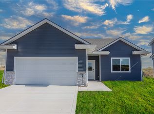 200 S Valley View Dr, Norwalk, IA 50211